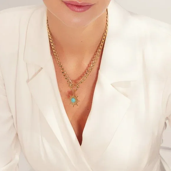 SALE!!  18K gold Sun Flower Pendant Necklace Stainless Steel - Picture 3 of 7